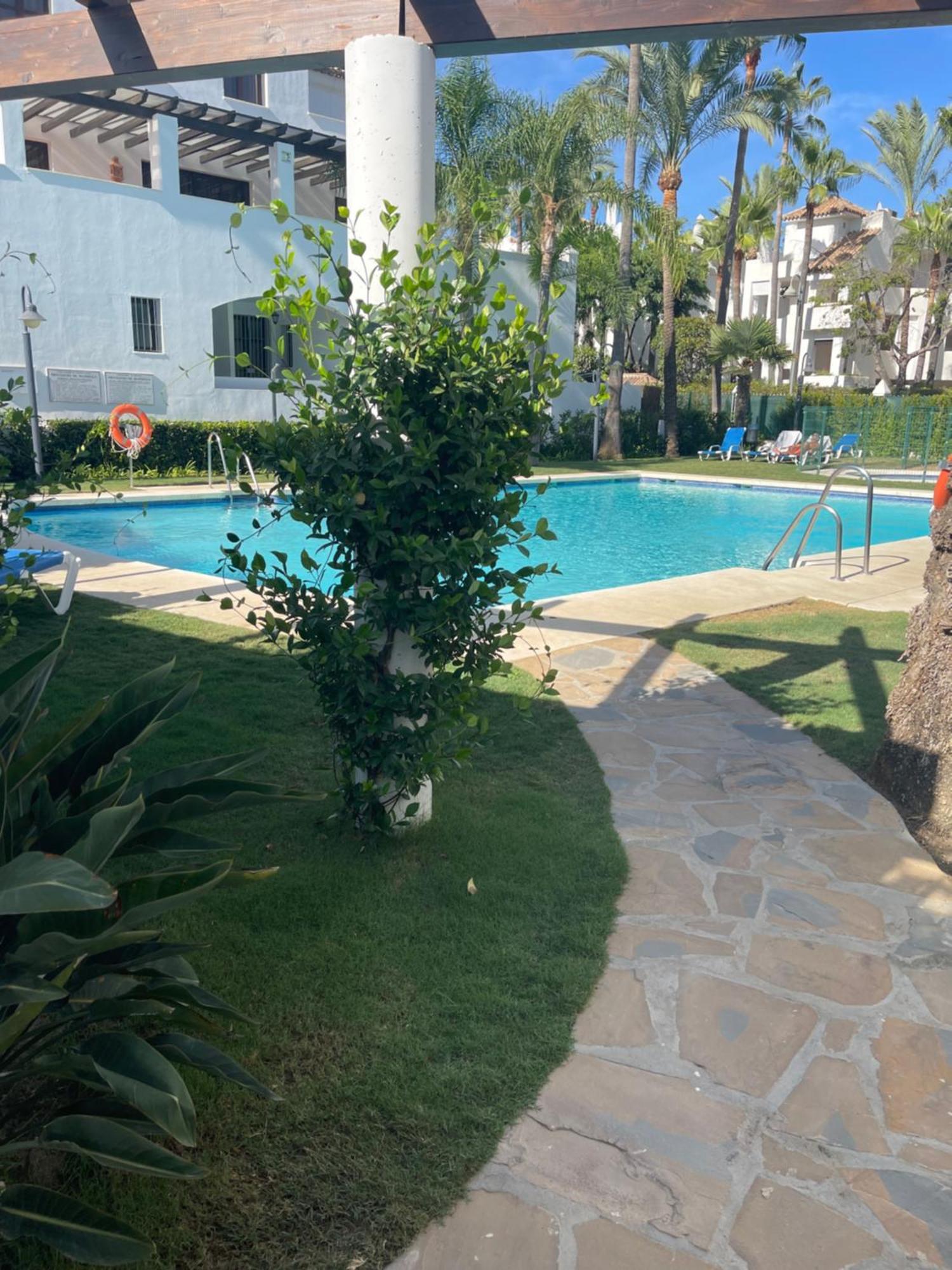 Apartment Superbe 3 *